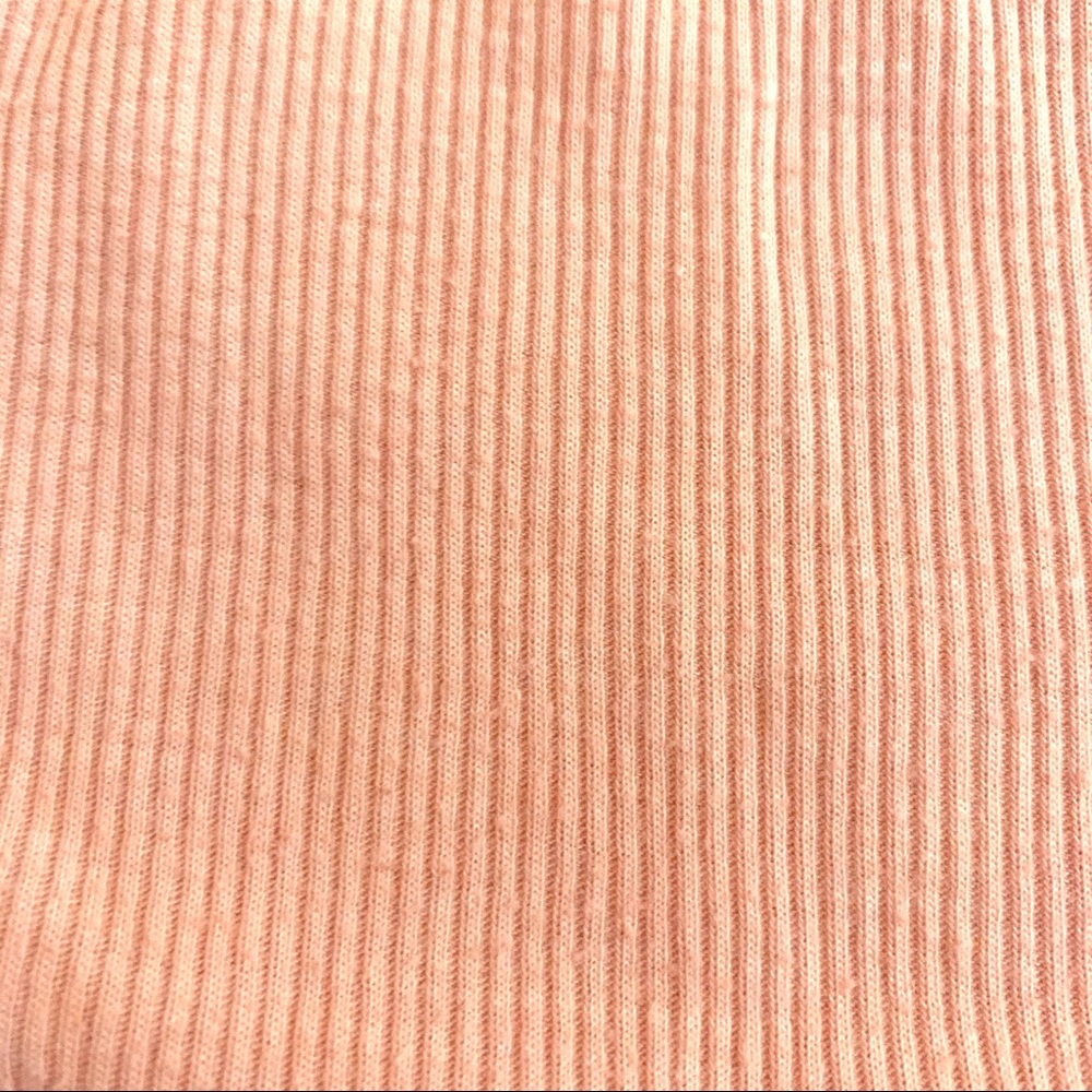 BRANDY MELVILLE light pink crop top - Picture 4 of 5